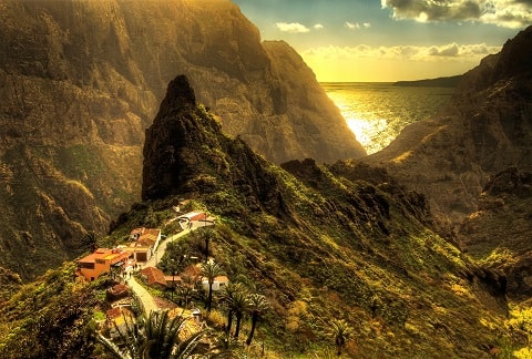 Tenerife - La pittoresca città di Masca, un tempo villaggio dei pirati